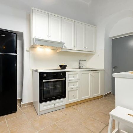 Venghera Naousa Apartment In The Heart Of Naousa Bagian luar foto