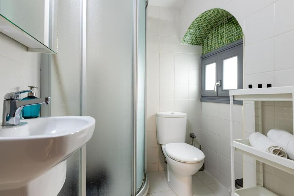 Venghera Naousa Apartment In The Heart Of Naousa Bagian luar foto